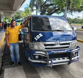 Go Taxi Carlos