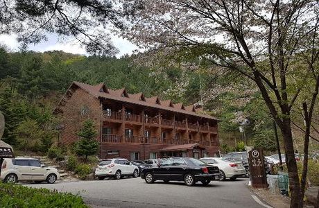 Geumbong Recreational Forest