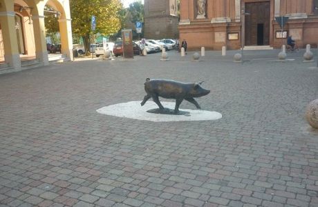 Monumento al Maiale