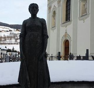 Monumento a Catarina Lanz