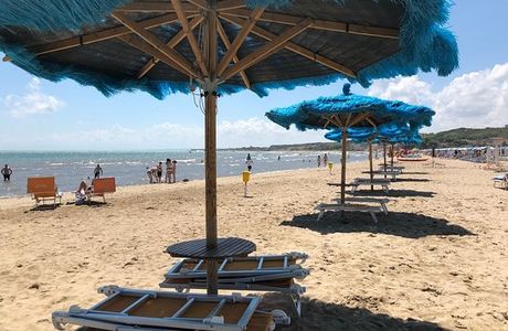 Oasi's Beach Village