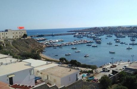 Noleggio Mikael Lampedusa