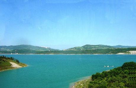 Lago di Monte Cotugno