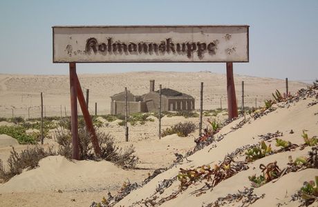Kolmanskop Ghost Town