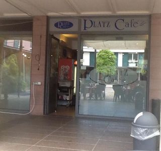 Platz cafe
