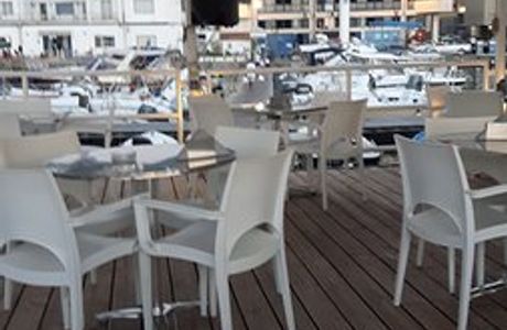 Porto Davide Cafe on the Sea!