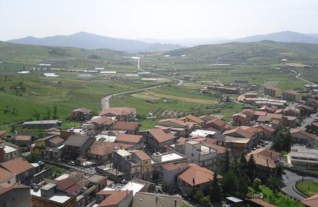 Ruderi della Torre Svevo Aragonese