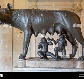 Romulus Remus Statue