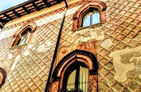 Palazzo Levrini Stringher