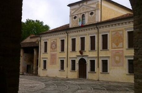 Palazzo del Comune, gia Residenza Abbaziale