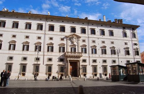 Palazzo Borghese - Municipio