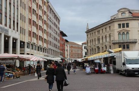 Piazzale XX Settembre