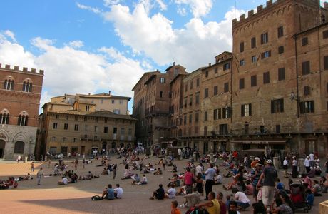 Piazza Arzano
