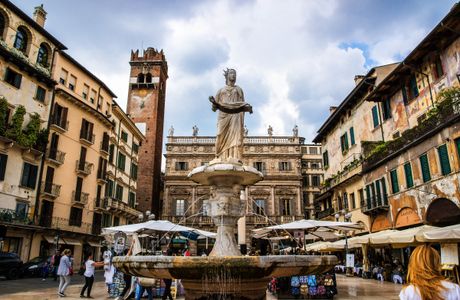 Piazza Falcone