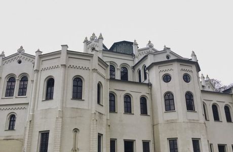 Jizdarna Svetce