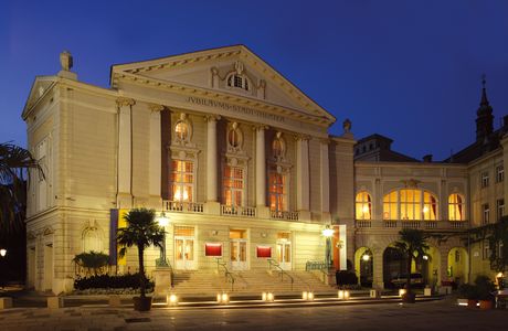 Stadttheater / Buehne Baden