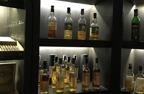Whisky Bar
