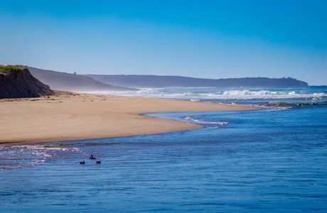 Lakes Entrance Beach
