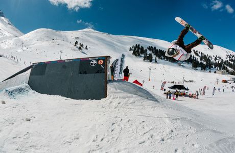 Ski Center Helmos