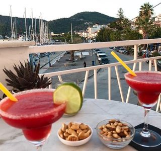 Regatta Cocktail Bar
