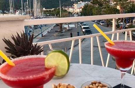 Regatta Cocktail Bar