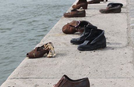 Shoes on the Danube Bank