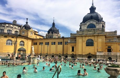 Tölgyes Thermal Bath