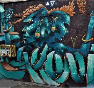 Fresque Dos A Dos