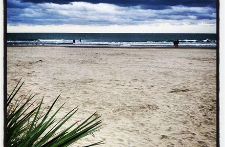 Plage Rive Gauche