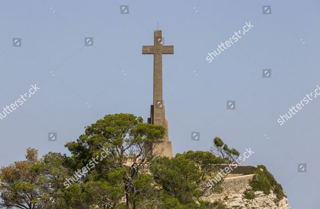 Stone Cross Creu del Picot