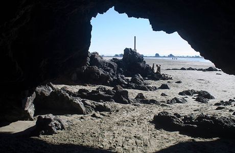 Sumner Beach (Cave Rock)