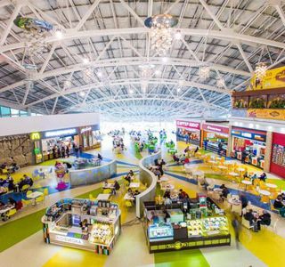 Cosmoport Shopping Mall