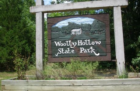 Woolly Hollow State Park