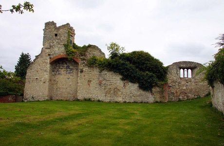 Wallingford Castle Gardens & Meadows