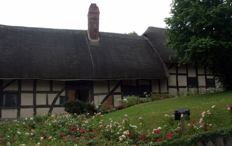 Anne Hathaway's Cottage & Gardens 1