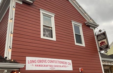Long Grove Confectionery Co.