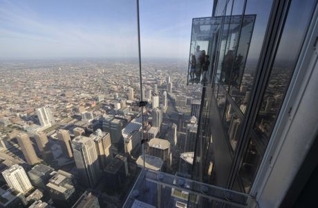 Skydeck Chicago - Willis Tower