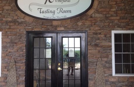 Bristle Ridge Vineyards