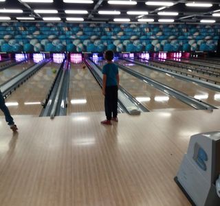 Center B.Bowl