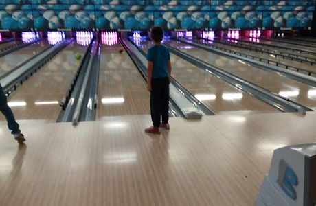 Center B.Bowl