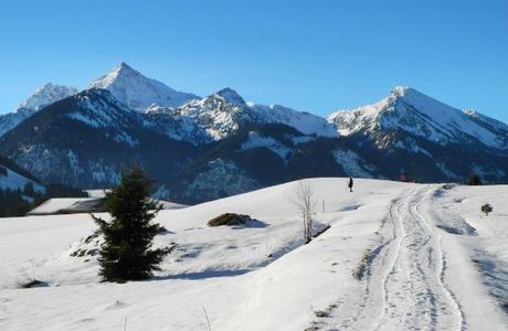 Höhen und Sonnenwanderweg
