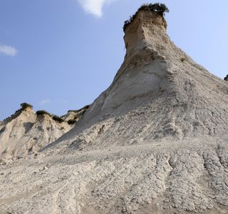 Komolithi