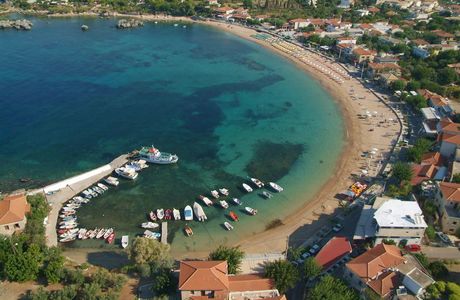 Stoupa beach