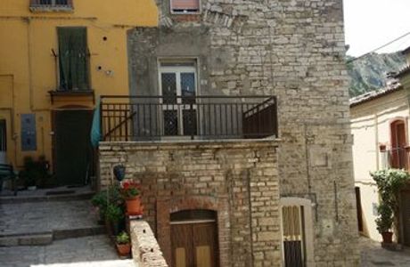 Borgo di Guardialfiera