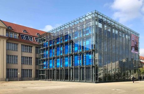 ZKM | Zentrum fuer Kunst und Medien