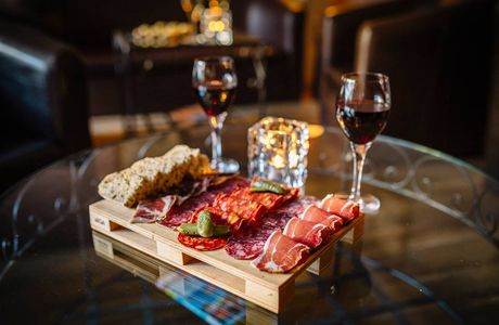 Le Bar a Vin