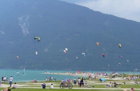 Chiesa di Santa Croce del Lago