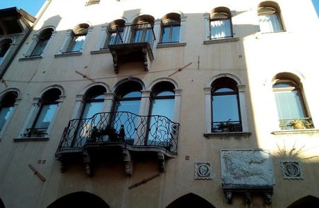 Via Mezzaterra