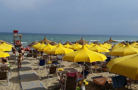 Lido Rilcado Beach