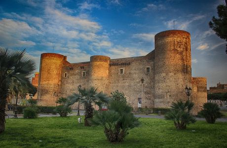 Castello Santapau